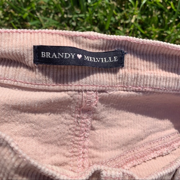 Brandy Melville light pink corduroy mini skirt - Picture 4 of 6